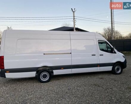 Белый Мерседес Sprinter, объемом двигателя 2.2 л и пробегом 156 тыс. км за 23550 $, фото 17 на Automoto.ua