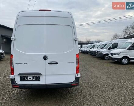 Белый Мерседес Sprinter, объемом двигателя 2.2 л и пробегом 165 тыс. км за 22880 $, фото 6 на Automoto.ua