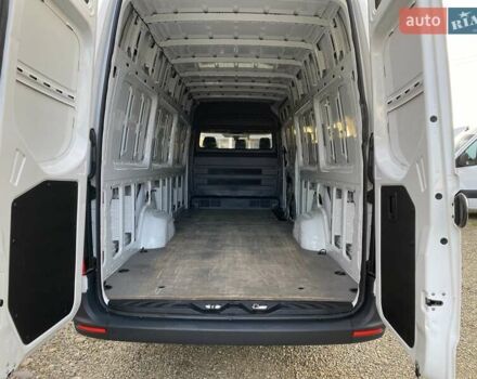 Белый Мерседес Sprinter, объемом двигателя 2.2 л и пробегом 165 тыс. км за 23350 $, фото 26 на Automoto.ua
