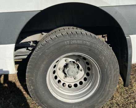Белый Мерседес Sprinter, объемом двигателя 3.2 л и пробегом 110 тыс. км за 35000 $, фото 8 на Automoto.ua