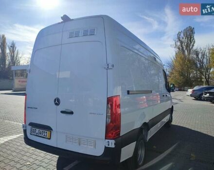 Белый Мерседес Sprinter, объемом двигателя 2.2 л и пробегом 273 тыс. км за 27800 $, фото 5 на Automoto.ua