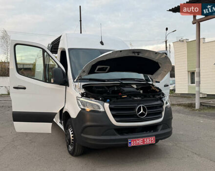 Мерседес Sprinter 2019 в Ровно на Automoto.ua Белый Мерседес Sprinter, объемом двигателя 2.2 л и пробегом 269 тыс. км за 34800 $, фото 70 на Automoto.ua