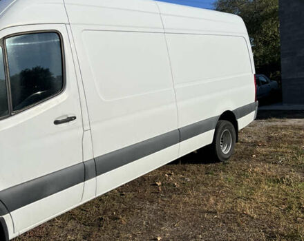 Белый Мерседес Sprinter, объемом двигателя 3.2 л и пробегом 110 тыс. км за 35000 $, фото 7 на Automoto.ua
