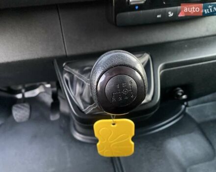 Білий Мерседес Sprinter, об'ємом двигуна 2.2 л та пробігом 156 тис. км за 23550 $, фото 51 на Automoto.ua