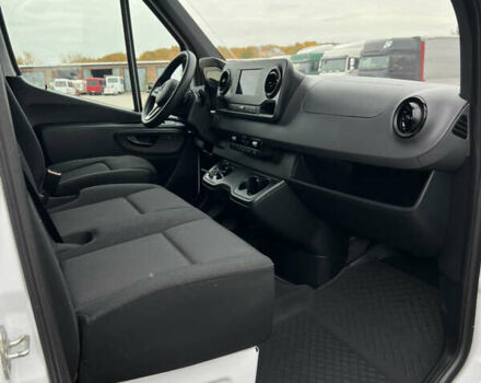 Белый Мерседес Sprinter, объемом двигателя 2.2 л и пробегом 237 тыс. км за 23500 $, фото 16 на Automoto.ua