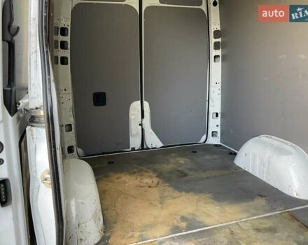 Белый Мерседес Sprinter, объемом двигателя 2.2 л и пробегом 169 тыс. км за 21499 $, фото 31 на Automoto.ua