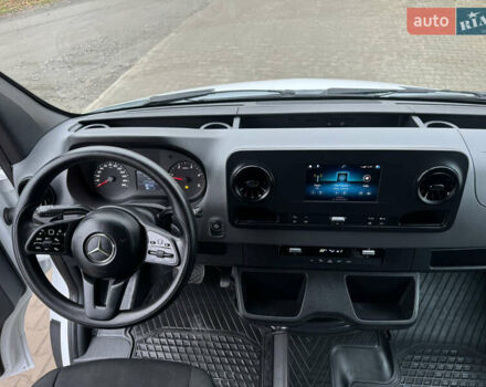 Білий Мерседес Sprinter, об'ємом двигуна 2.2 л та пробігом 272 тис. км за 24800 $, фото 15 на Automoto.ua