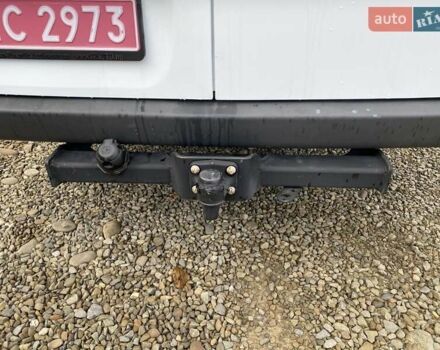 Белый Мерседес Sprinter, объемом двигателя 2.2 л и пробегом 256 тыс. км за 24500 $, фото 27 на Automoto.ua