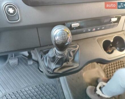 Белый Мерседес Sprinter, объемом двигателя 2.14 л и пробегом 406 тыс. км за 19500 $, фото 16 на Automoto.ua