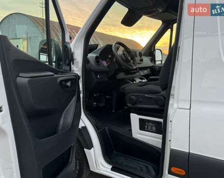 Мерседес Sprinter 2019 в Ровно на Automoto.ua Белый Мерседес Sprinter, объемом двигателя 2.2 л и пробегом 269 тыс. км за 34800 $, фото 26 на Automoto.ua