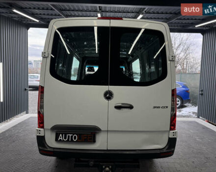Белый Мерседес Sprinter, объемом двигателя 2.14 л и пробегом 85 тыс. км за 26500 $, фото 4 на Automoto.ua