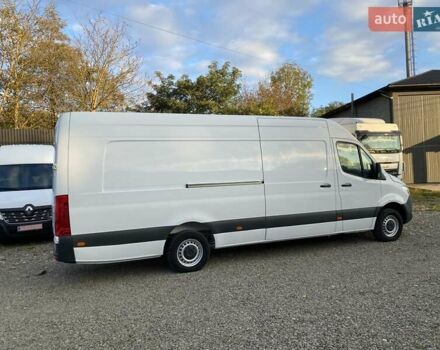 Белый Мерседес Sprinter, объемом двигателя 2.2 л и пробегом 165 тыс. км за 23350 $, фото 21 на Automoto.ua