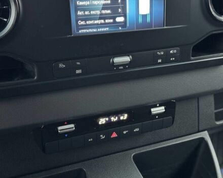 Белый Мерседес Sprinter, объемом двигателя 2.2 л и пробегом 200 тыс. км за 28900 $, фото 23 на Automoto.ua