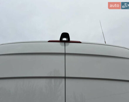 Белый Мерседес Sprinter, объемом двигателя 2.14 л и пробегом 295 тыс. км за 26900 $, фото 6 на Automoto.ua