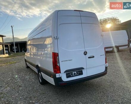 Белый Мерседес Sprinter, объемом двигателя 2.2 л и пробегом 165 тыс. км за 23350 $, фото 10 на Automoto.ua