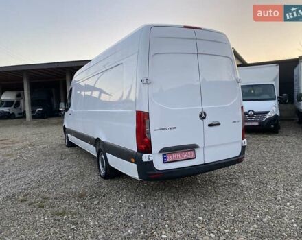 Белый Мерседес Sprinter, объемом двигателя 2.2 л и пробегом 156 тыс. км за 23550 $, фото 8 на Automoto.ua