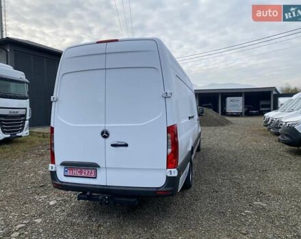 Белый Мерседес Sprinter, объемом двигателя 2.2 л и пробегом 256 тыс. км за 24500 $, фото 18 на Automoto.ua