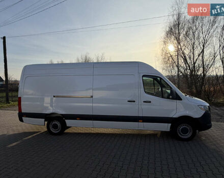 Білий Мерседес Sprinter, об'ємом двигуна 0 л та пробігом 295 тис. км за 22300 $, фото 2 на Automoto.ua