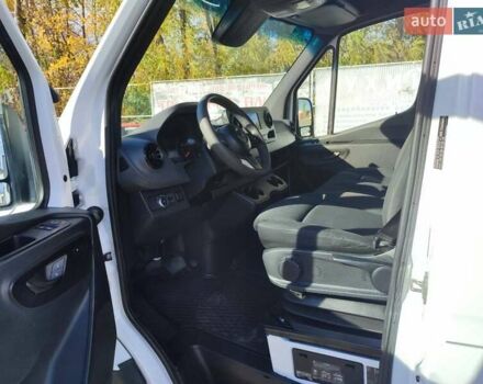 Білий Мерседес Sprinter, об'ємом двигуна 2.2 л та пробігом 274 тис. км за 27800 $, фото 23 на Automoto.ua