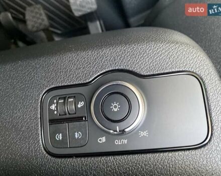 Белый Мерседес Sprinter, объемом двигателя 2.2 л и пробегом 165 тыс. км за 23350 $, фото 49 на Automoto.ua