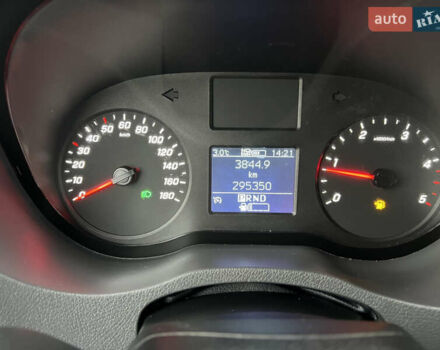 Белый Мерседес Sprinter, объемом двигателя 2.14 л и пробегом 295 тыс. км за 26900 $, фото 27 на Automoto.ua