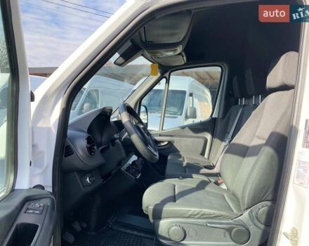Белый Мерседес Sprinter, объемом двигателя 2.2 л и пробегом 256 тыс. км за 24500 $, фото 31 на Automoto.ua