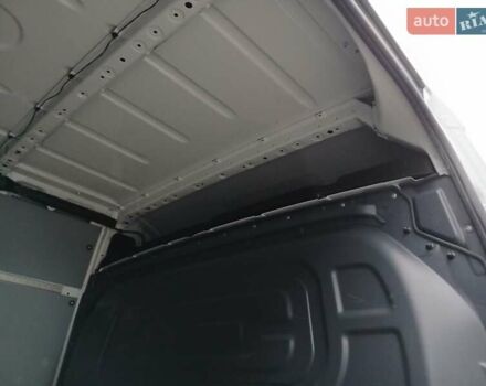 Белый Мерседес Sprinter, объемом двигателя 2.14 л и пробегом 386 тыс. км за 23600 $, фото 2 на Automoto.ua