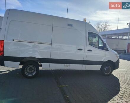Белый Мерседес Sprinter, объемом двигателя 2.2 л и пробегом 273 тыс. км за 27800 $, фото 6 на Automoto.ua