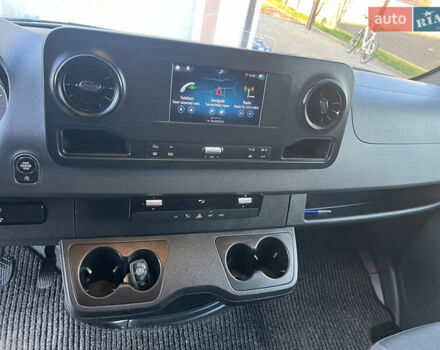 Білий Мерседес Sprinter, об'ємом двигуна 2.14 л та пробігом 300 тис. км за 22900 $, фото 30 на Automoto.ua