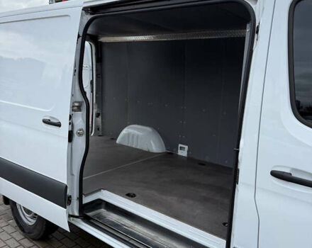 Білий Мерседес Sprinter, об'ємом двигуна 3 л та пробігом 205 тис. км за 34999 $, фото 9 на Automoto.ua