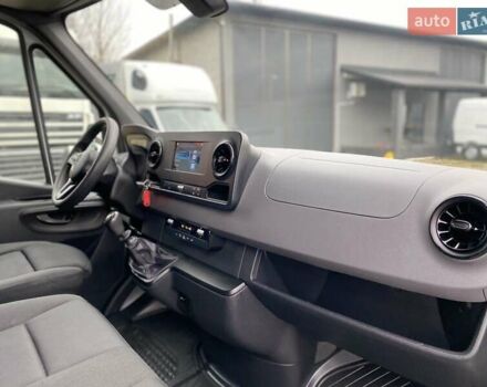 Белый Мерседес Sprinter, объемом двигателя 2.2 л и пробегом 165 тыс. км за 22880 $, фото 31 на Automoto.ua