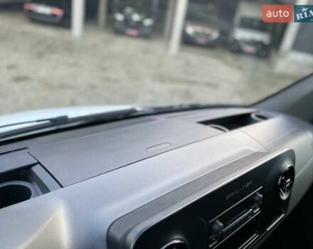 Белый Мерседес Sprinter, объемом двигателя 2.2 л и пробегом 156 тыс. км за 23550 $, фото 52 на Automoto.ua