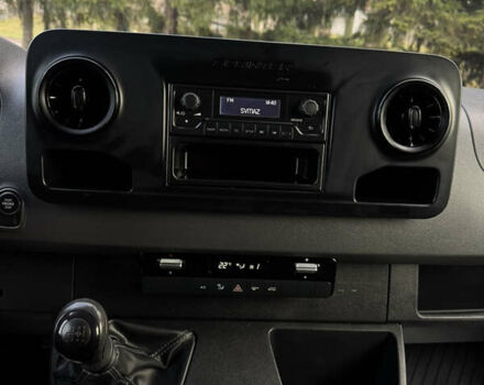 Белый Мерседес Sprinter, объемом двигателя 2.14 л и пробегом 233 тыс. км за 21700 $, фото 22 на Automoto.ua