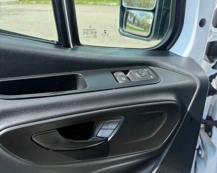 Білий Мерседес Sprinter, об'ємом двигуна 3 л та пробігом 302 тис. км за 45000 $, фото 12 на Automoto.ua