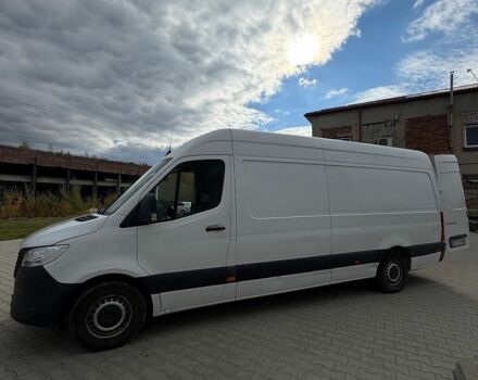 Белый Мерседес Sprinter, объемом двигателя 2.14 л и пробегом 210 тыс. км за 20499 $, фото 1 на Automoto.ua