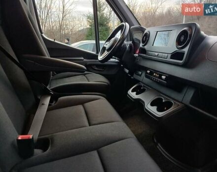 Білий Мерседес Sprinter, об'ємом двигуна 2.2 л та пробігом 296 тис. км за 23999 $, фото 8 на Automoto.ua