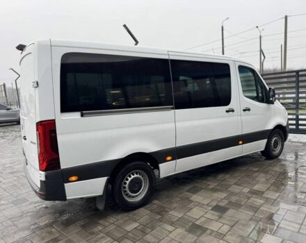 Белый Мерседес Sprinter, объемом двигателя 2.2 л и пробегом 200 тыс. км за 28900 $, фото 2 на Automoto.ua