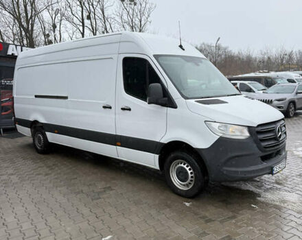 Белый Мерседес Sprinter, объемом двигателя 2.14 л и пробегом 240 тыс. км за 26500 $, фото 3 на Automoto.ua