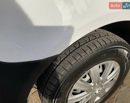 Белый Мерседес Sprinter, объемом двигателя 2.2 л и пробегом 169 тыс. км за 21499 $, фото 9 на Automoto.ua