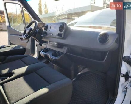 Білий Мерседес Sprinter, об'ємом двигуна 2.2 л та пробігом 274 тис. км за 27800 $, фото 18 на Automoto.ua