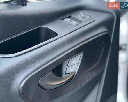 Белый Мерседес Sprinter, объемом двигателя 2.2 л и пробегом 46 тыс. км за 27600 $, фото 16 на Automoto.ua