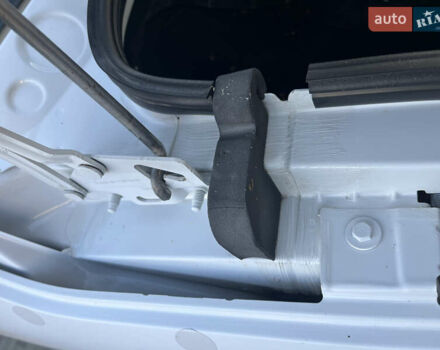 Білий Мерседес Sprinter, об'ємом двигуна 2.14 л та пробігом 300 тис. км за 22900 $, фото 55 на Automoto.ua