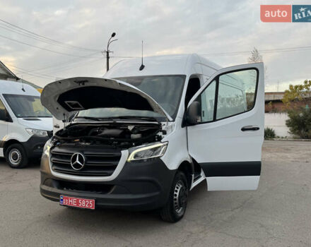 Мерседес Sprinter 2019 в Ровно на Automoto.ua Белый Мерседес Sprinter, объемом двигателя 2.2 л и пробегом 269 тыс. км за 34800 $, фото 68 на Automoto.ua