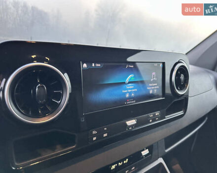 Білий Мерседес Sprinter, об'ємом двигуна 3 л та пробігом 170 тис. км за 67401 $, фото 20 на Automoto.ua