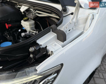 Білий Мерседес Sprinter, об'ємом двигуна 3 л та пробігом 260 тис. км за 34800 $, фото 101 на Automoto.ua