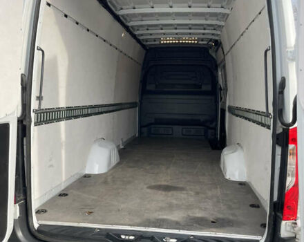 Белый Мерседес Sprinter, объемом двигателя 2.99 л и пробегом 230 тыс. км за 39900 $, фото 8 на Automoto.ua