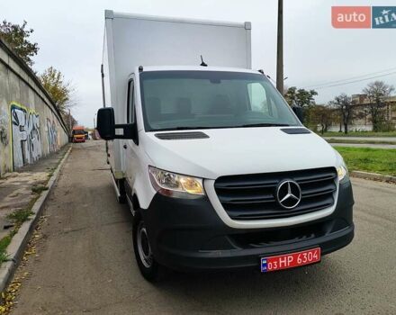 Белый Мерседес Sprinter, объемом двигателя 2.2 л и пробегом 246 тыс. км за 26499 $, фото 27 на Automoto.ua