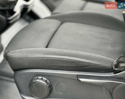 Білий Мерседес Sprinter, об'ємом двигуна 2.2 л та пробігом 249 тис. км за 23900 $, фото 119 на Automoto.ua