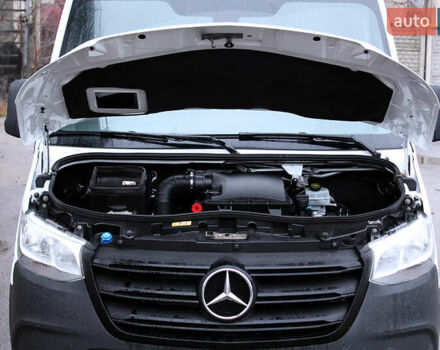 Белый Мерседес Sprinter, объемом двигателя 2.2 л и пробегом 314 тыс. км за 24900 $, фото 48 на Automoto.ua