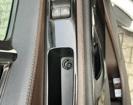 Білий Мерседес Sprinter, об'ємом двигуна 2.99 л та пробігом 386 тис. км за 44440 $, фото 14 на Automoto.ua